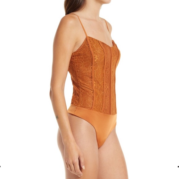 NWT Afrm Caramel color lace thong bodysuit, Size Small - Picture 2 of 10